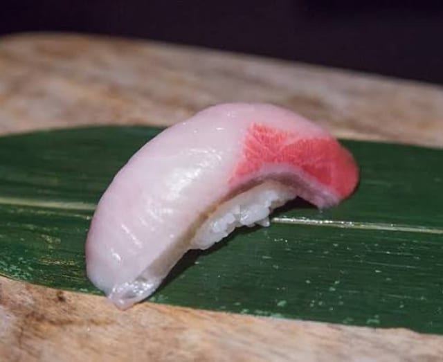 Su Hamachi Sushi.