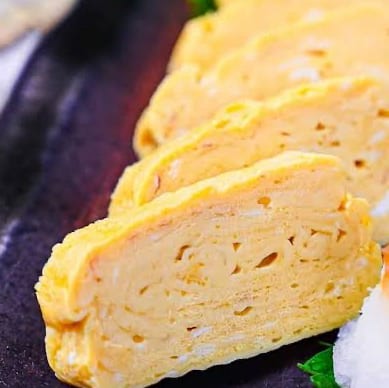 Sa Tamago Sashimi.