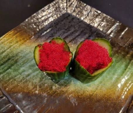 Sa Tobiko Sashimi.